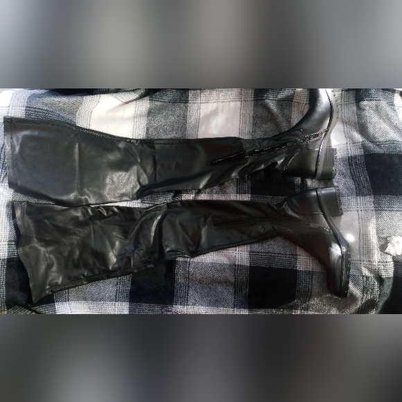 Azaleas Wang thigh high boots.Wbx new never use - Picture 3 of 8